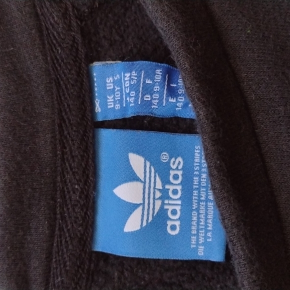 Trendy Back Zip-Up Wide Neck Sweatshirt - Picture 3 of 6